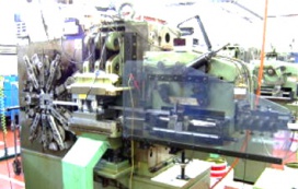 マルチフォーミングマシン