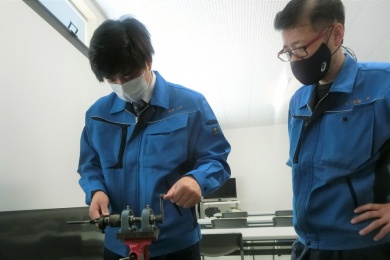 ばね技能士資格取得の為の教育